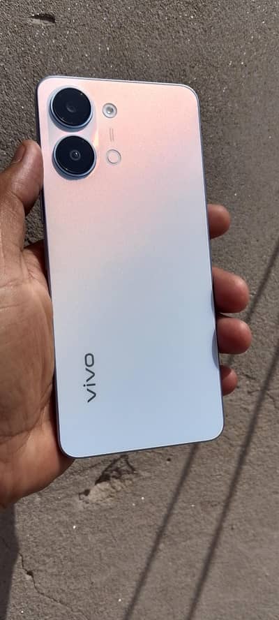 Vivo Y05 Mobile For Sale. 4/128 GB