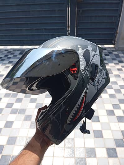 super air 902 shark style helmet