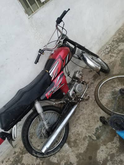 bike restored ha all parts new ha bike ma koye isssue nahi ha