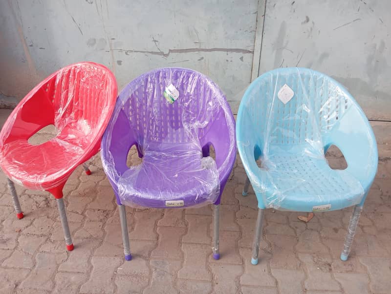 Chairs 0