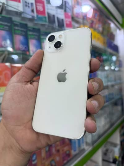 Apple iPhone 13
