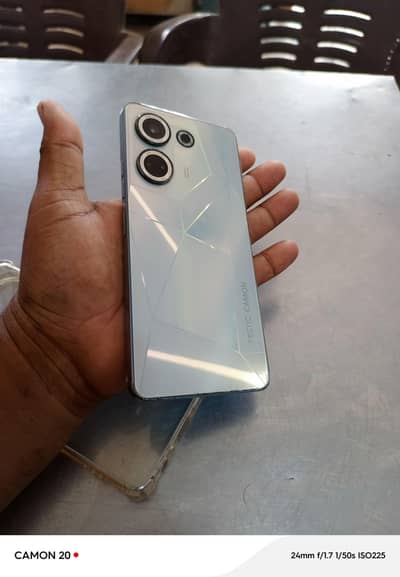 Tecno CAMON 20