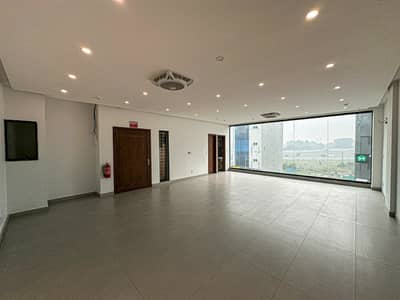 BEST OPTION 4 MARLA COMMERCIAL FLOOR FOR RENT DHA 8