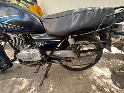 Suzuki 150 GS