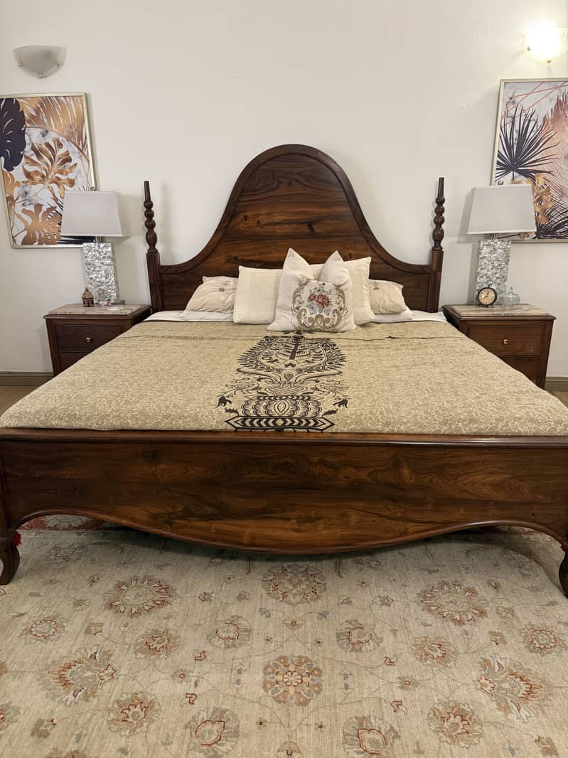 Solid wood bed set 1