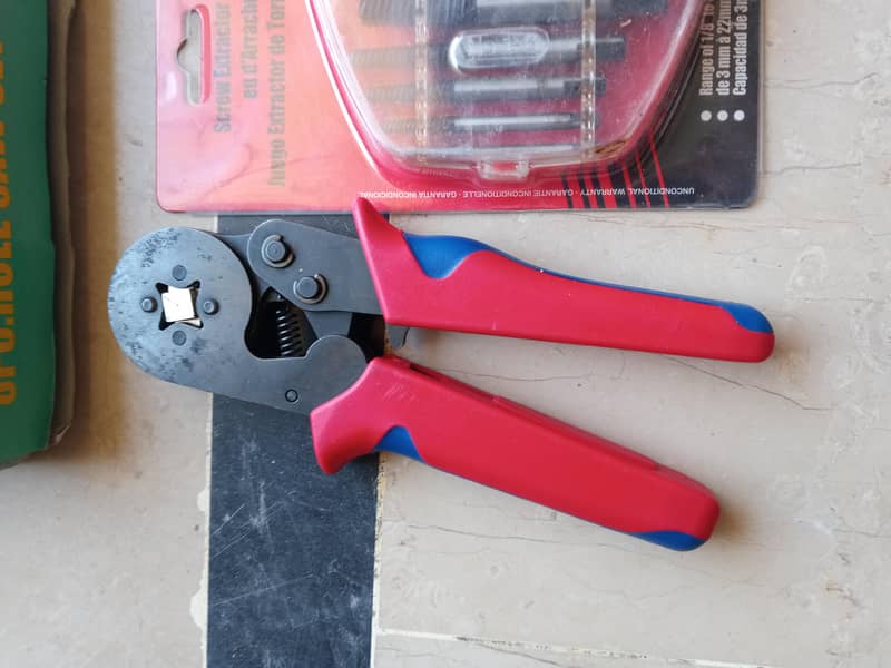 Different hand Tools only 6000/- 1