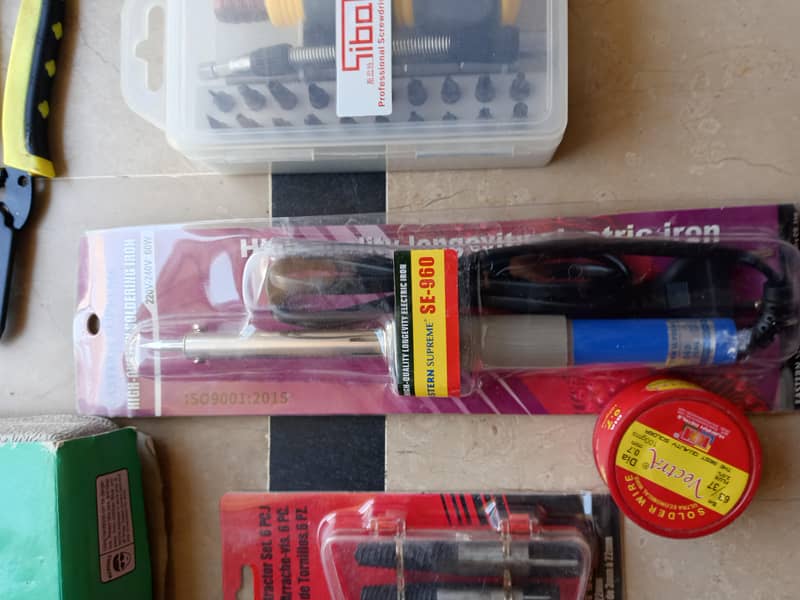 Different hand Tools only 6000/- 3