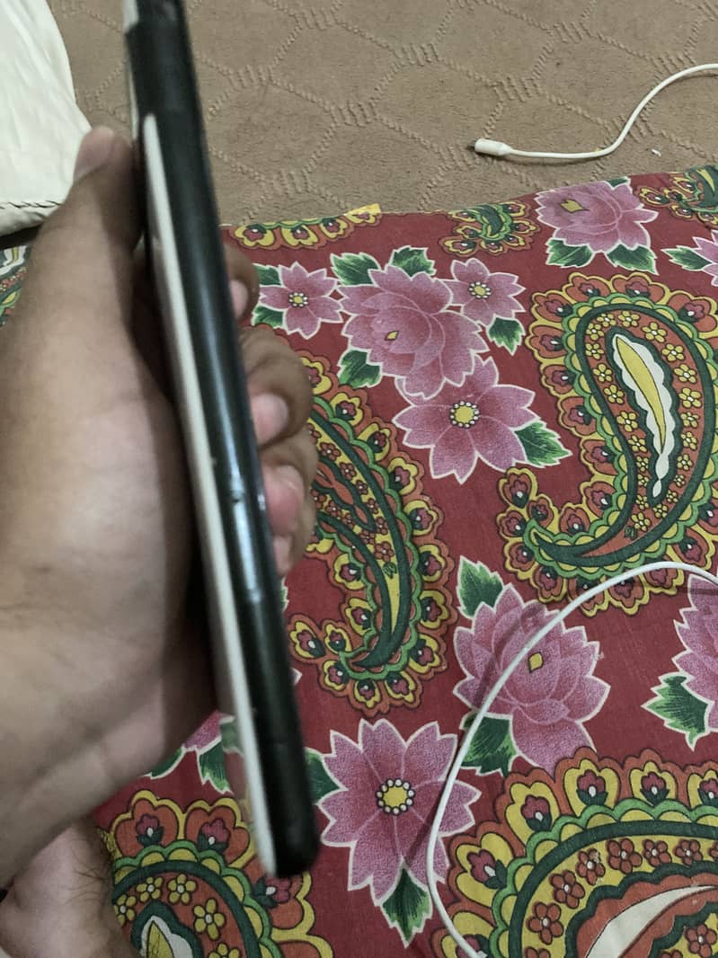 Google Pixel 6a 3