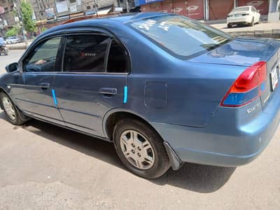 Honda Civic EXi 2005