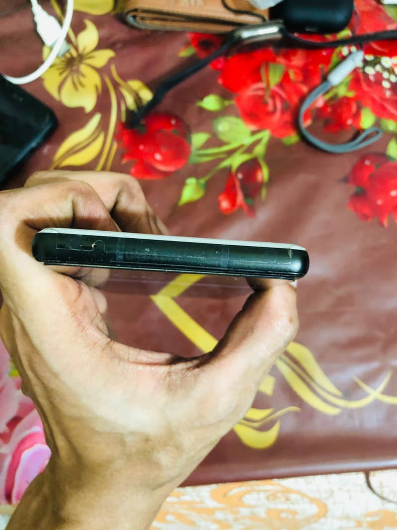 Google Pixel 6a 2
