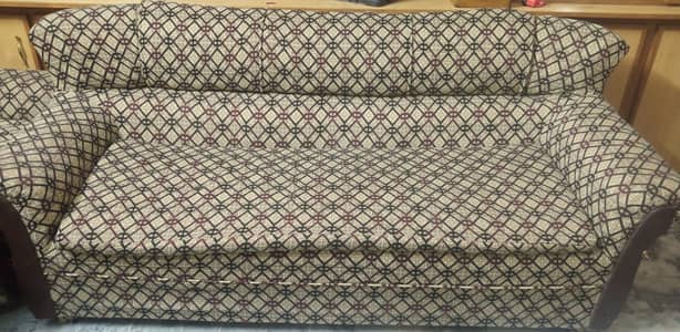 5 Seater Sofa Set (1 Large Sofa + 2 Single Chairs)Good Condition