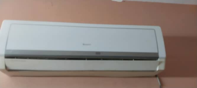 DC inverter split AC GREE & ORIENT