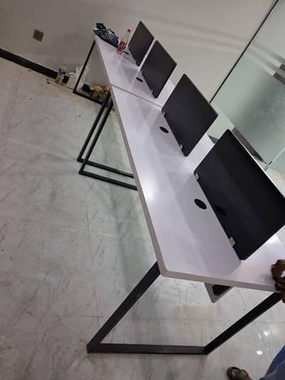 office workstation, cubical, executive & conference table chair
