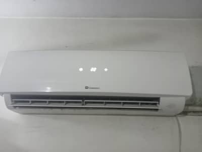 1.5 Ton Split AC for Sale - Good Condition - Excellent Cooling
