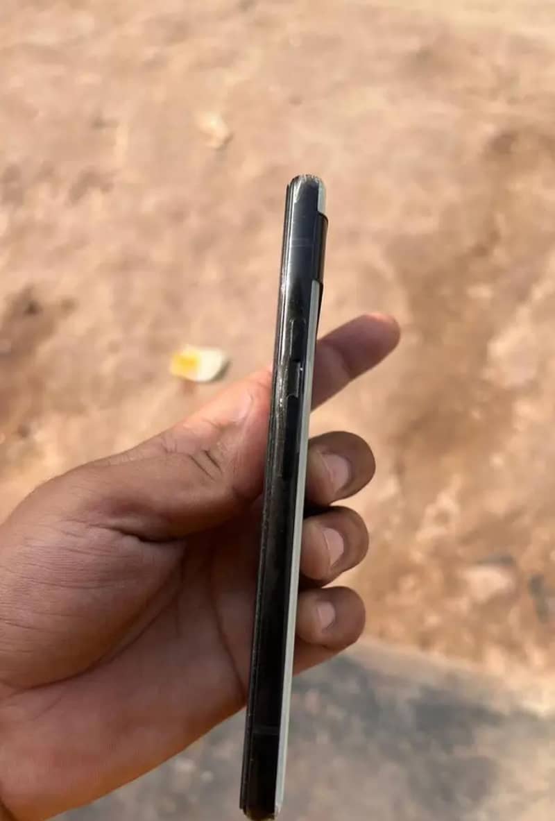 Google Pixel 6a 1