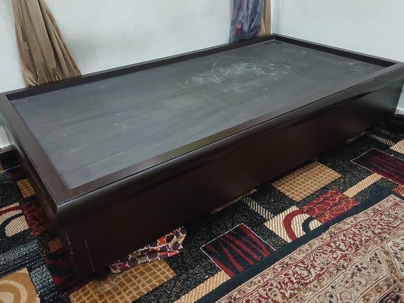 single bed 0