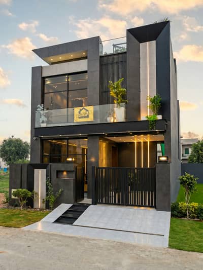 PRIME LOCATION 5 MARLA HOUSE FOR SALE IN DHA 9 TOWN