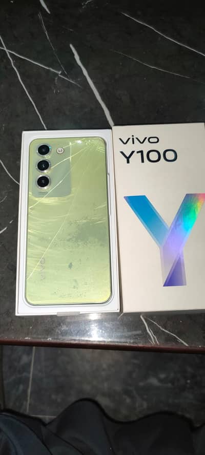 Vivo Y100