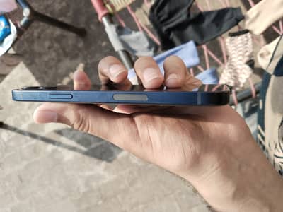 Apple iPhone 12 Factory Unlock