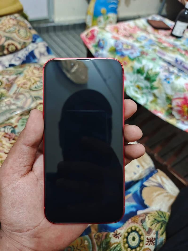 Apple iPhone 13 2