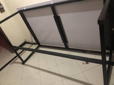 Office table watsapp. 03015138005