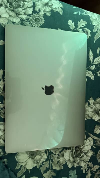 MacBook Pro 2019 Touchbar 16 inch A2141