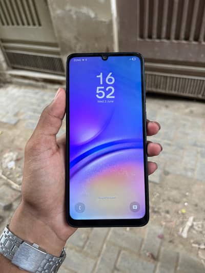 Samsung Mobile A05 Available In Best Price