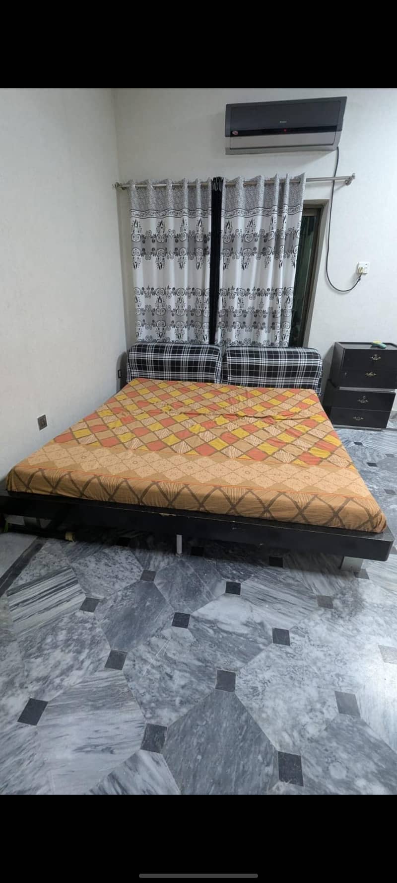 bed side tsble dressing 3