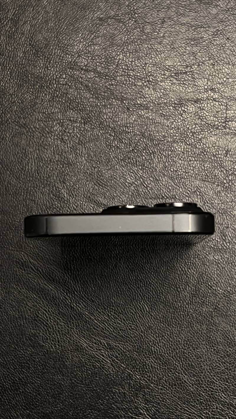 iPhone 15 Pro 2