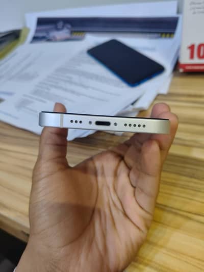 Samsung A07 4/128 with box
