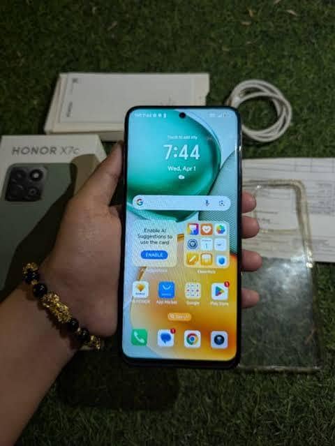 Honor 7C 1