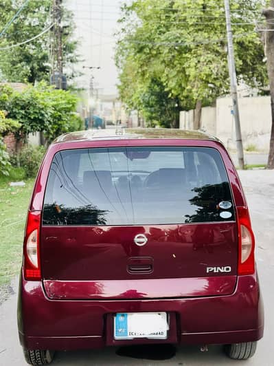 Nissan Pino 2013