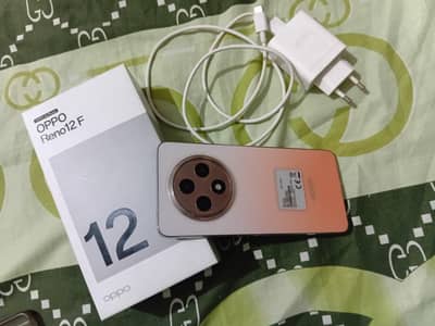 OPPO Reno12 F