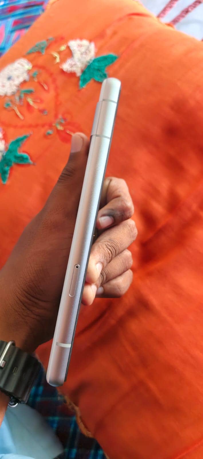 Google Pixel 7a 5