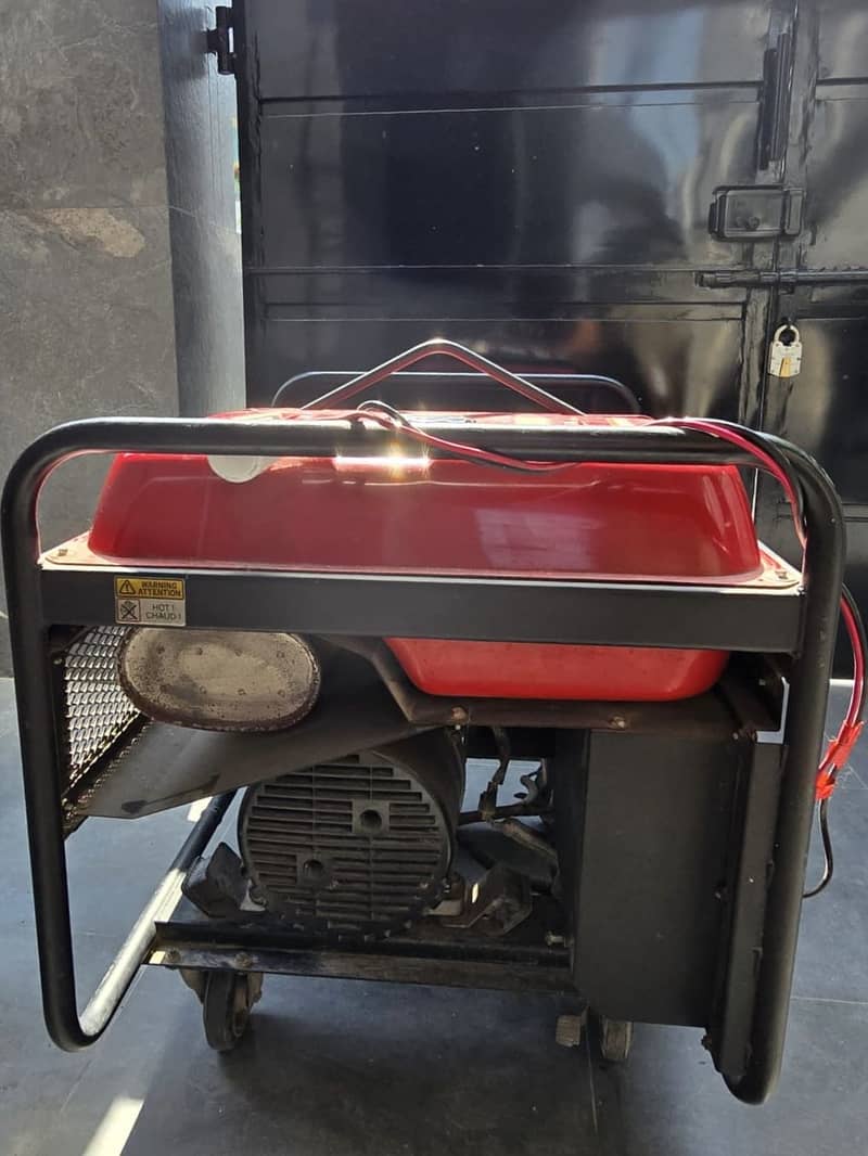 ELEMAX GENERATOR 2