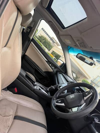 Honda Civic 2018 full option urgent sale