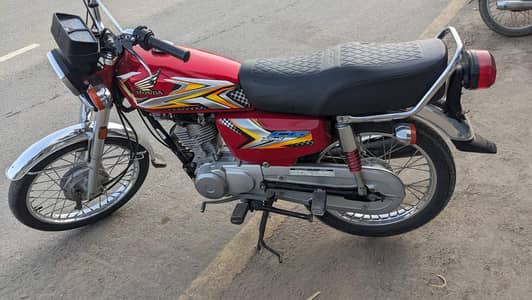 Honda CG 125 2025