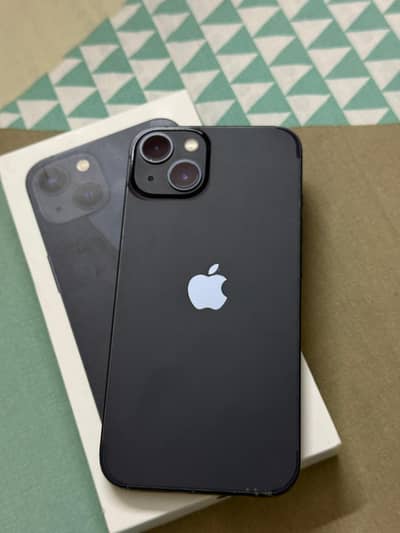Apple iPhone 13 With Box