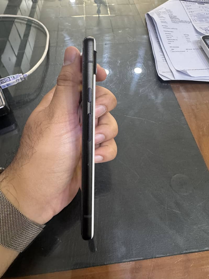 Google Pixel 6a 3