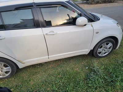 Suzuki Swift 2012