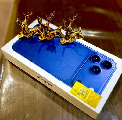 Apple iPhone 17 Pro Max 256 Blue - 100% Battery Health