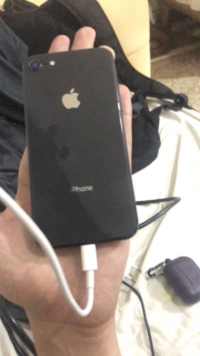Apple iPhone SE hello per stuck ha