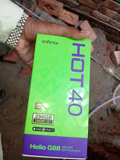 Infinix Hot 40