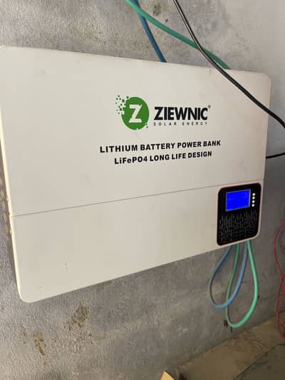 Ziewnic 120AH like new battery still in warranty
