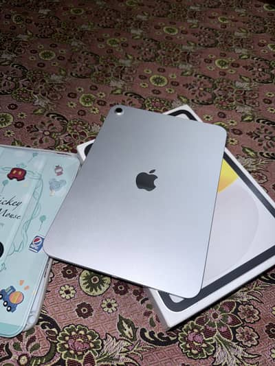 iPhone tab A16 sliver