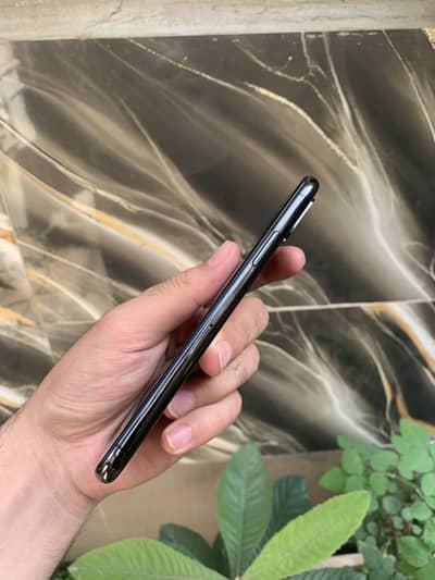 iPhone XS 64gb Pta Approved