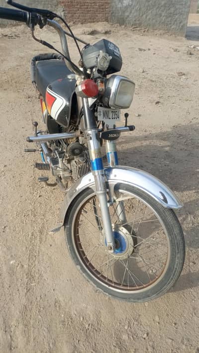 Honda CD70