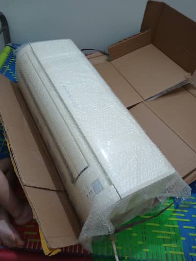 Haier split 1.5 ton Mr Slim AC for urgent Sale