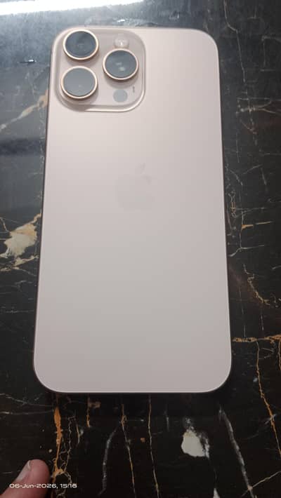 Apple iPhone 16 Pro Max