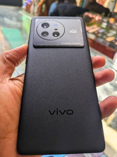 Vivo X80